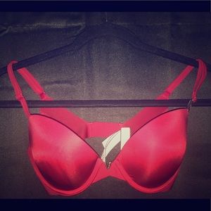 Victoria's Secret, 32D, red, push up